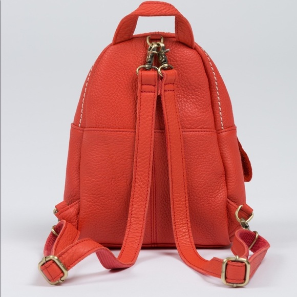 POL BLACK 🖤 LEATHER BACKPACK PURSE-perfect! 🌻 - Picture 10 of 10